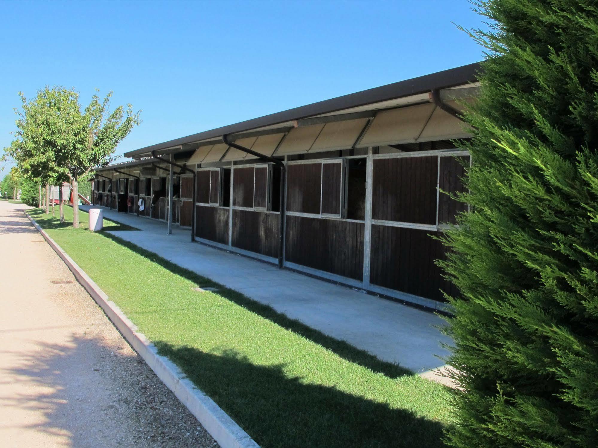 Insolent Inn Gatteo a Mare Exterior photo
